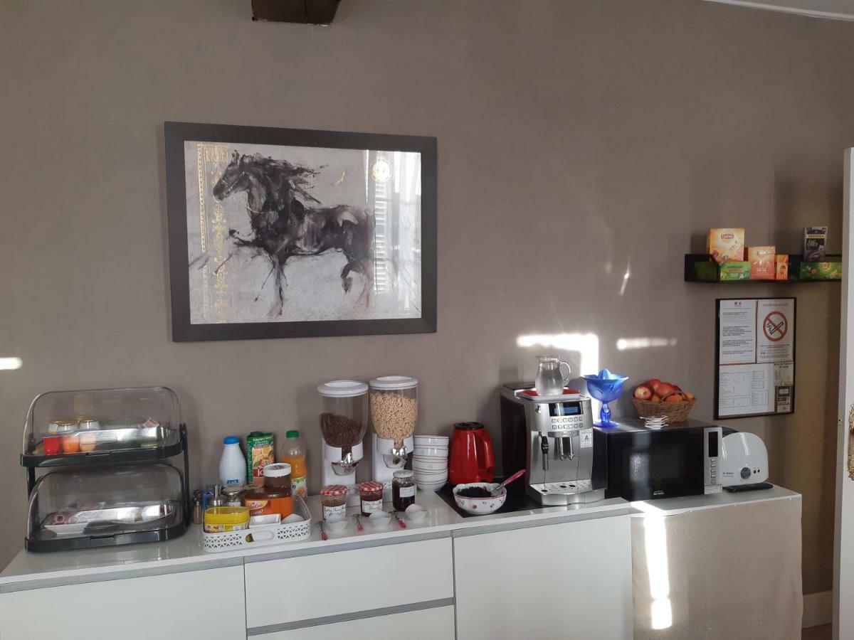 Les Clefs De L Argiliere Bed & Breakfast Fournival Ngoại thất bức ảnh